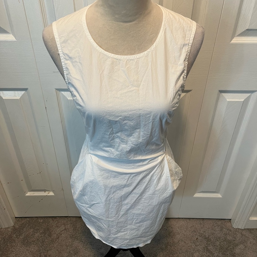 Wilfred Size 2 Elegant White Sleeveless Dress
